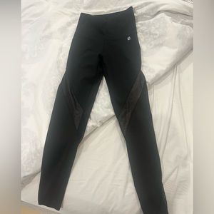 Beyond yoga high waist leggings, size small